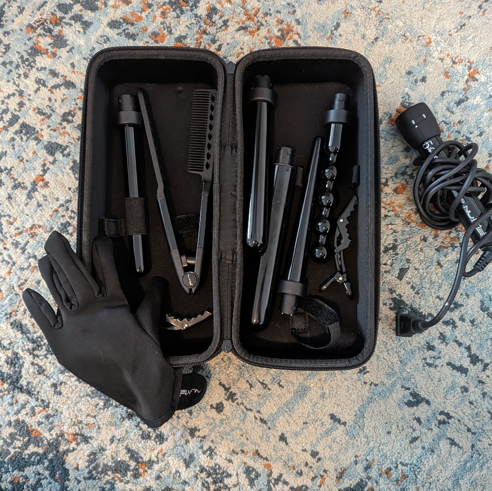 NuMe Interchangeable hair wands (5 wands, clips and glove)